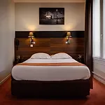 Lena Hotel Paris
