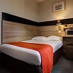 Lena Hotel Paris