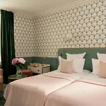 Hotel Lena 3*