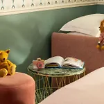 Lena Hotel 3*