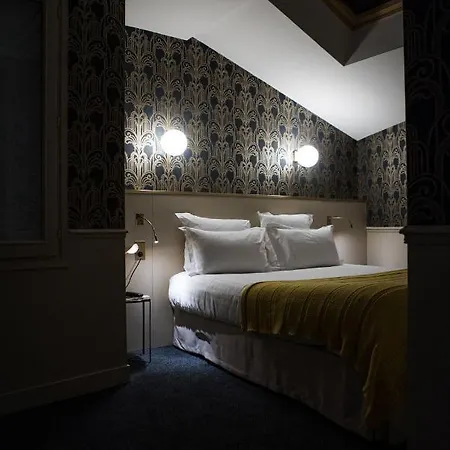 Hotel Lena Paris
