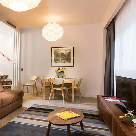 Lena Hotel 3*