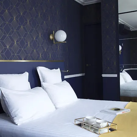 Lena Hotel 3*