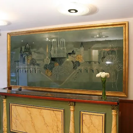 Lena Hotel