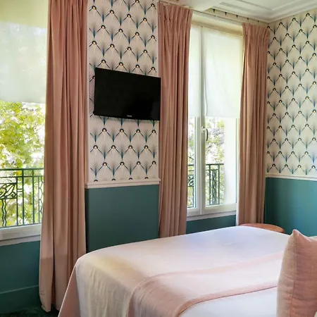 Hotel Léna Paris