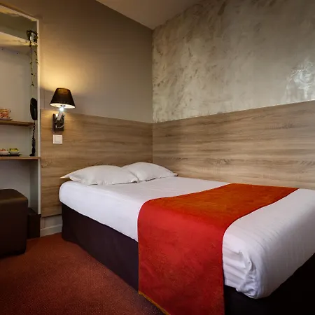 Hotel Léna Parigi